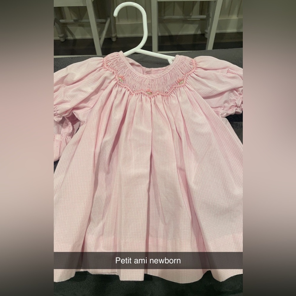Petit Ami newborn outfit